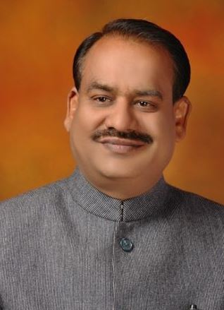ಸ್ಪೀಕರ್‌, ಮುಖ್ಯ ಚುನಾವಣೆ ಆಯುಕ್ತ ಮತ್ತು ಸುಳ್ಳುಗಳ ಸುಗ್ಗಿ
